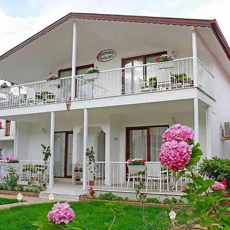 Yarimada Tatil Evi