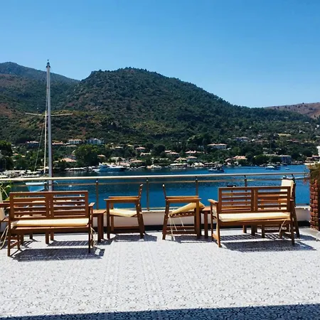 Yarimada Tatil Evi 3*